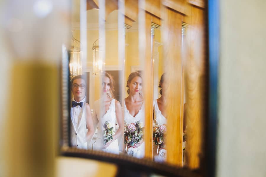 Braut im Spiegel